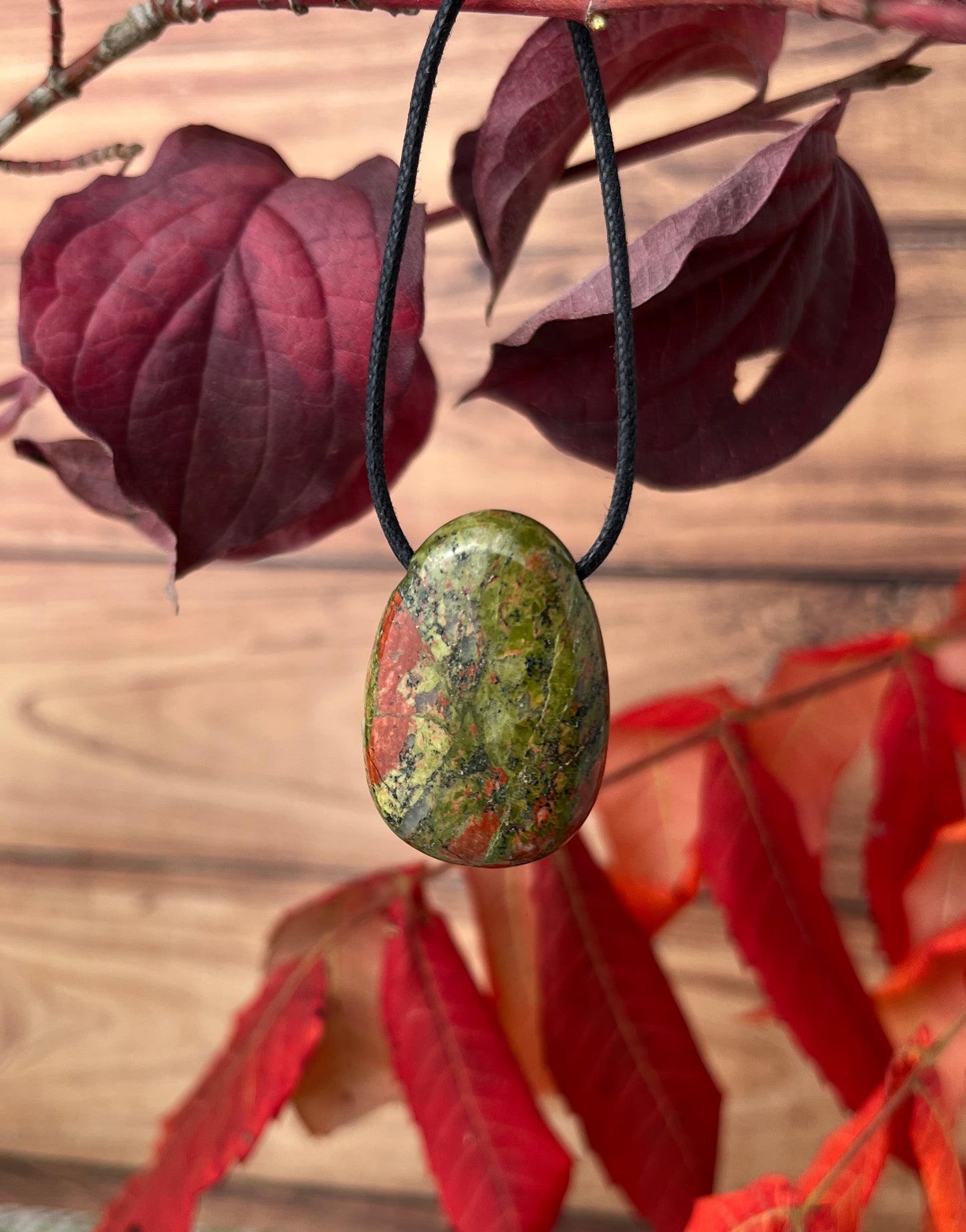 Unakite : Acceptation. Apaisement et guérison intérieure.