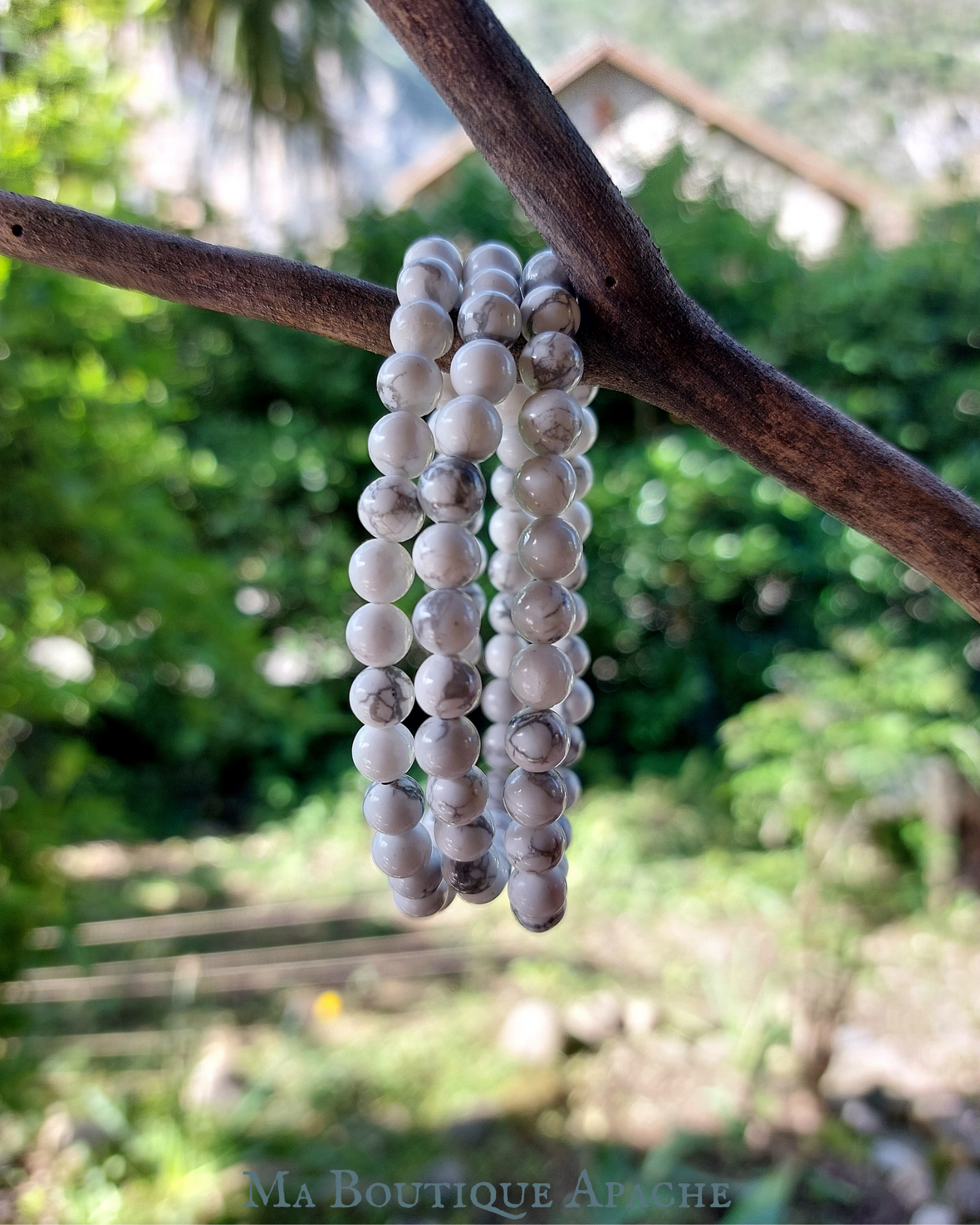 Howlite